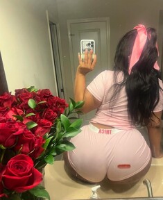 Miley, Bahrain escort, Hand Job Bahrain Escorts – HJ